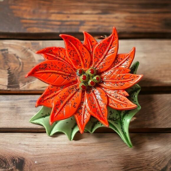 Vintage Poinsettia Brooch Pin Celluloid Plastic Christmas MCM Holiday Winter Red - Picture 9 of 14